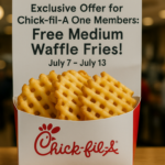 alt_text: Promo Chick-fil-A: Dapatkan waffle fries gratis minggu ini di gerai-gerai terdekat.